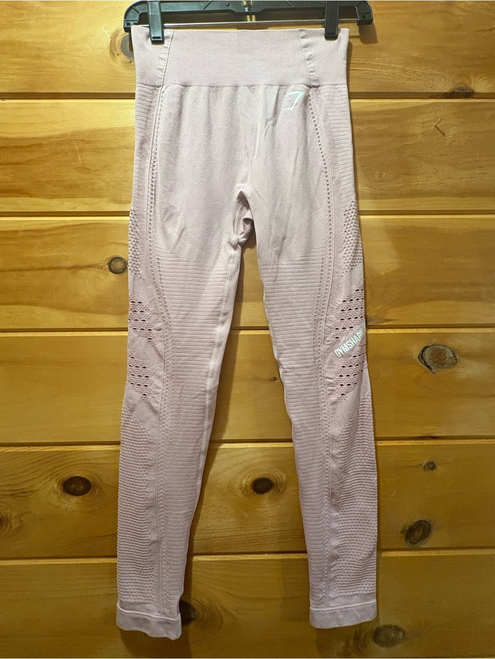 Gymshark Seamless High-Waist Leggings in Light Pink size Small